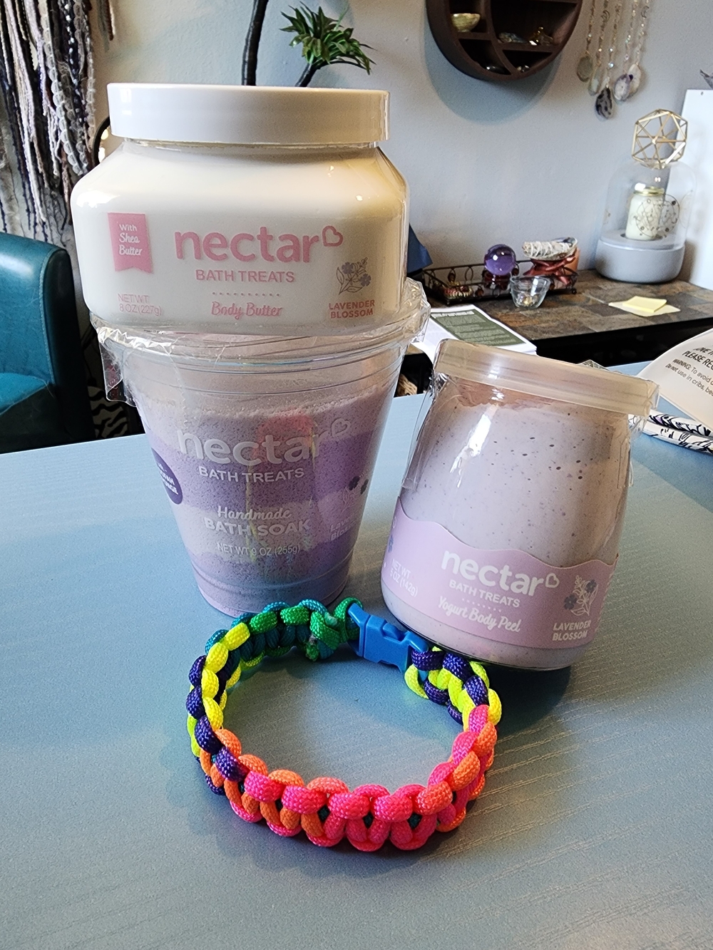 nectar Bath Treats Lavender Blossom Set with Colorful Paracord Bracelet